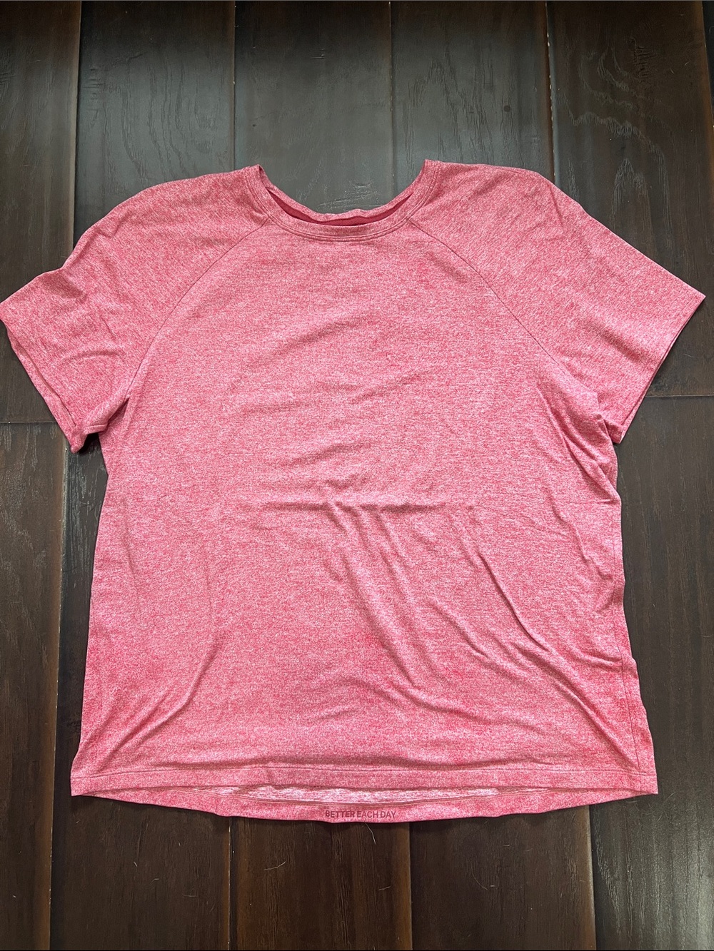 Lululemon Red License to Train Tee, size 12